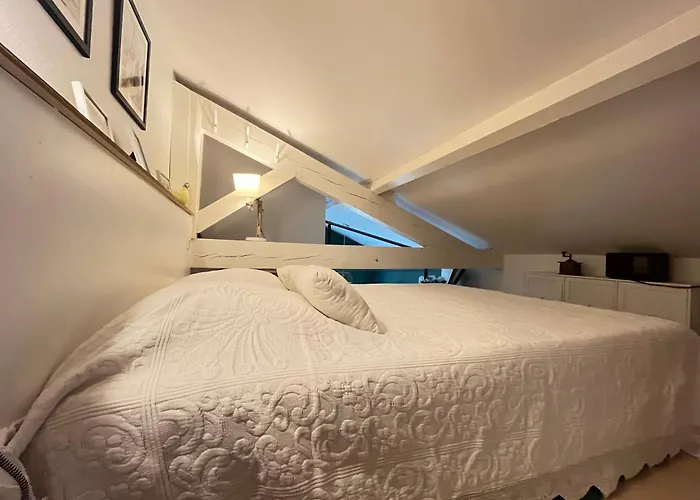 Pause Relax A De Marsan 몽트드마르장